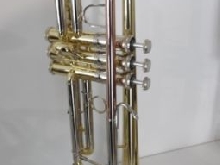 Trompette Bach TR450 - Sib - neuve