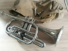 Ancien clairon trompette argente couesnon
