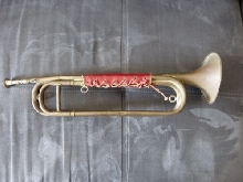 ancien clairon ou trompette de cavalerie marque couesnon et cie paris