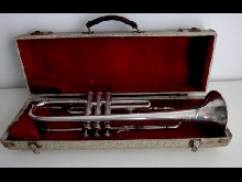 Ancienne trompette Lignatone  avec etui instrument music Old trumpet