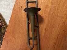 petite trompette cuivre ancienne instrument musique 