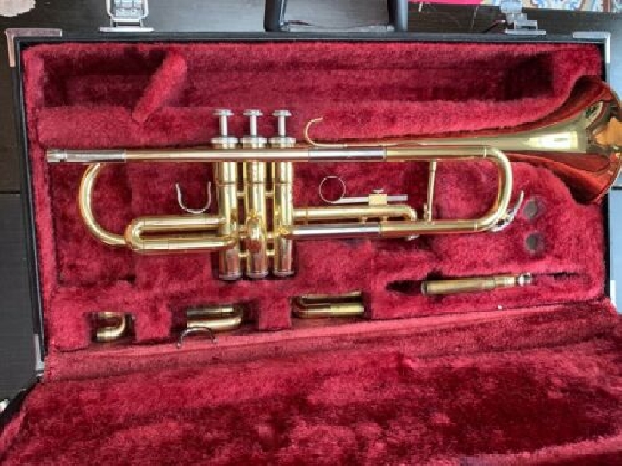 Yamaha YTR 4420E trumpet